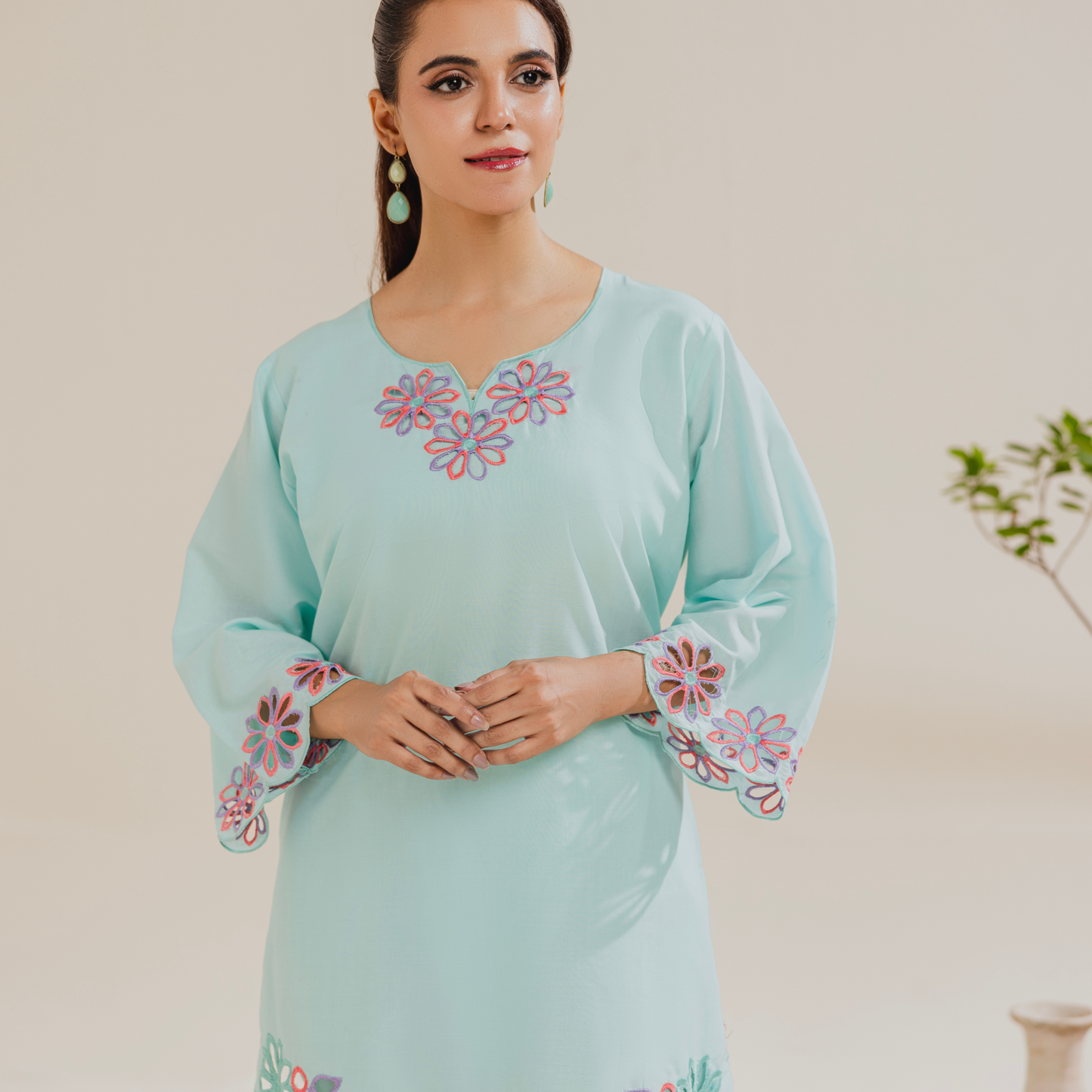 Lareza Sky Blue Embroidered 2-Piece Set